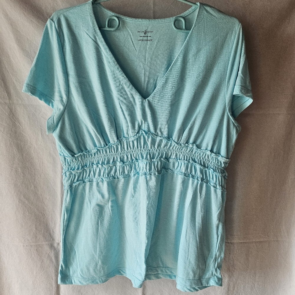 Jaclyn Smith baby blue top large #tee